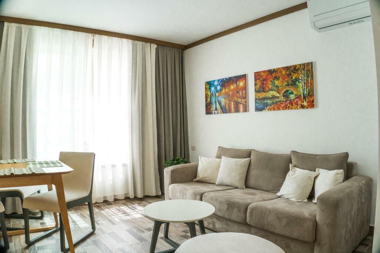 Venere Tirana Suite Deluxe Экстерьер фото