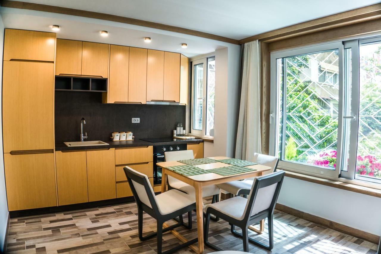 Venere Tirana Suite Deluxe Экстерьер фото